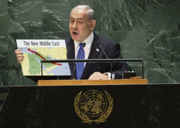 كيف يشكل بقاء النظام الإيراني مصلحة غير مباشرة لإسرائيل