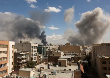 إيران في مرمى النيران.. تصعيد متسارع ينذر بانفجار إقليمي