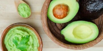 فوائد الأفوكادو والمانجو لصحة القلب