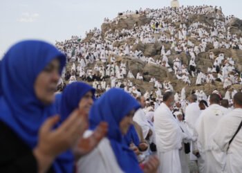كيف تحمي نفسك من الأمراض الموسمية في الحج