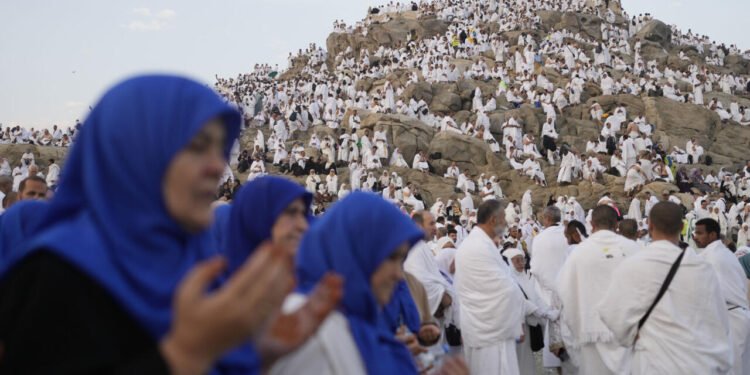 كيف تحمي نفسك من الأمراض الموسمية في الحج