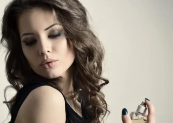 عطور المسك الناعمة.. خيار الأناقة الهادئة لصيف 2026