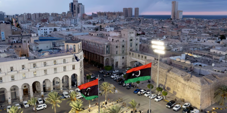 ليبيا بين زمنين: ثروة وفيرة ومسار دولة يتعثر