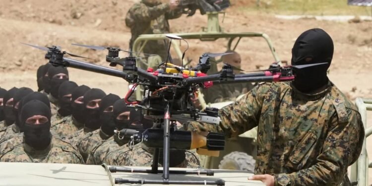 إسرائيل تختبر نظاماً جديداً في جنوب لبنان.. كيف يعمل؟