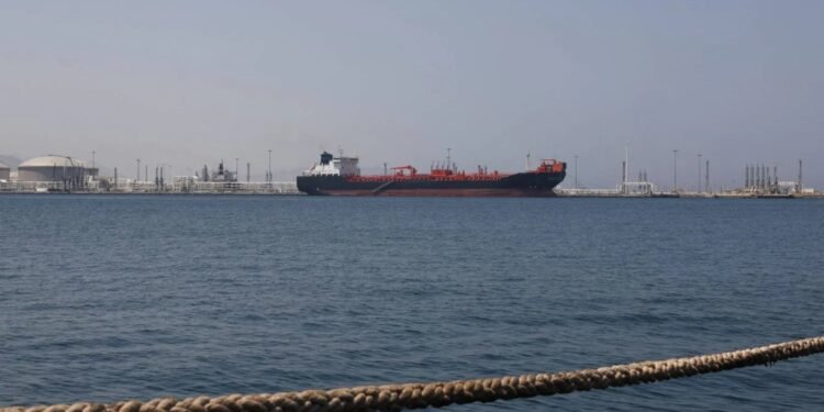 طهران ترد وواشنطن تراجع.. سباق اللحظات الأخيرة لإنهاء الحرب