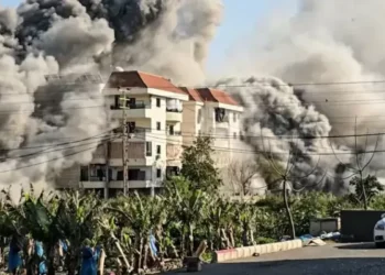 هدنة على حافة الانفجار… غارات دامية تعيد جنوب لبنان إلى دائرة النار