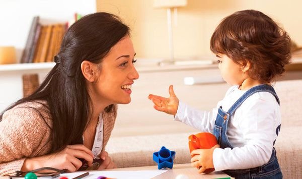 استعيدي القرب من طفلك بخمس خطوات بسيطة