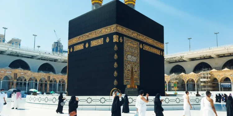 دليل اشتراطات الحج الصحية 2026.. اللقاحات والفئات الممنوعة