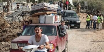 لبنان على صفيح النار.. هدنة هشة تحت القصف الإسرائيلي