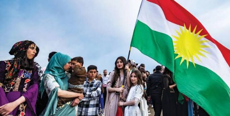 الأكراد يستعيدون الهوية السورية بعد عقود من الانتظار الطويلة