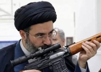 خامنئي يصعد التهديدات وسط تعقيدات التفاوض واتساع دوائر المواجهة