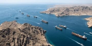 هاجس الجزر يشعل استنفار إيران وسط سباق النفوذ البحري