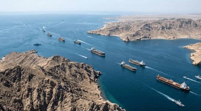 هاجس الجزر يشعل استنفار إيران وسط سباق النفوذ البحري