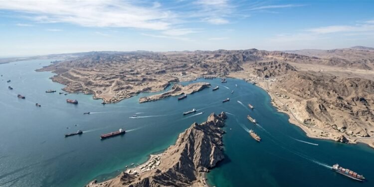 هرمز تحت قبضة طهران.. معركة السيادة تُربك حسابات العالم