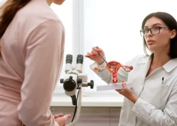 تصيب معظم النساء فجأة.. تعرفي على أعراض فطريات المهبل المزعجة