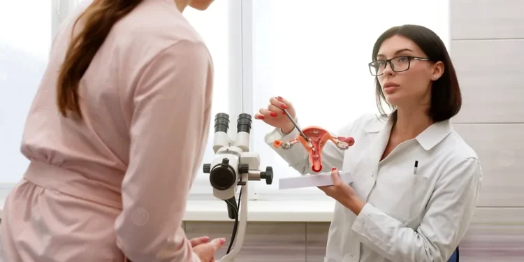 تصيب معظم النساء فجأة.. تعرفي على أعراض فطريات المهبل المزعجة