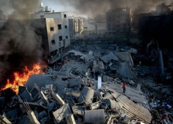 من القاهرة إلى غزة.. تحركات مكثفة لإحياء اتفاق وقف إطلاق النار