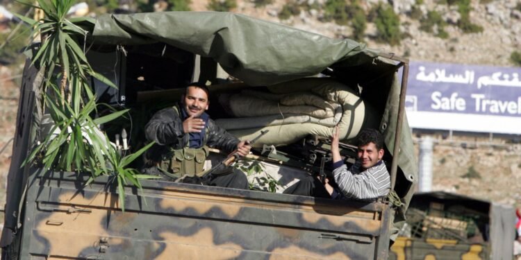 لماذا تبدو عودة سوريا إلى لبنان على الطريقة القديمة أكثر تعقيداً اليوم؟