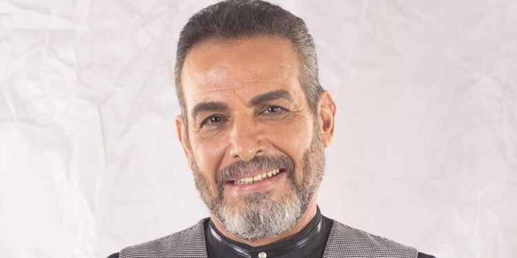 تطورات الحالة الصحية للفنان أحمد عبدالعزيز