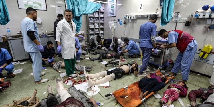 أرقام صادمة.. آلاف المرضى في غزة يواجهون الموت البطيء