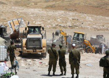 الاحتلال يحاصر الأغوار بالمستوطنات ويهدد مستقبل الزراعة الفلسطينية