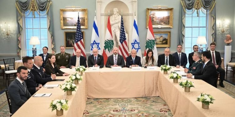 وقف النار مقابل الانسحاب.. تفاصيل التفاهم الجديد بين لبنان وإسرائيل