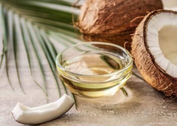 متى يتحول زيت جوز الهند من منقذ صحي إلى خطر صامت؟