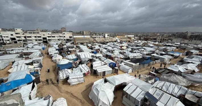 بين الحرب والتهجير.. روايات النازحين تكشف عمق الأزمة الإنسانية في غزة