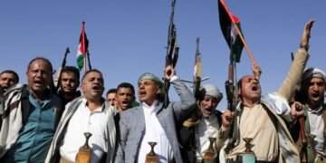 انشقاقات قبلية متصاعدة تربك الحوثيين وتهدد تماسك نفوذهم داخل اليمن