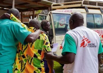 فضيحة «الجنس مقابل الإغاثة».. انتهاكات أطباء بلا حدود تهز السودان