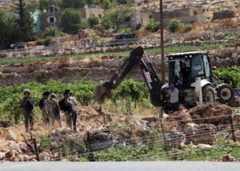استيطان يلتهم الأراضي.. قراءة في مشروع المنطقة الصناعية جنوب طولكرم