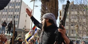 تفكيك خلايا داعش في سوريا يعزز القبضة الأمنية الحكومية