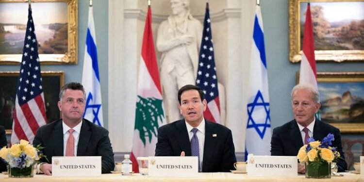 لبنان على صفيح ساخن.. هل تنجح مفاوضات واشنطن في إخماد نيران الجنوب؟