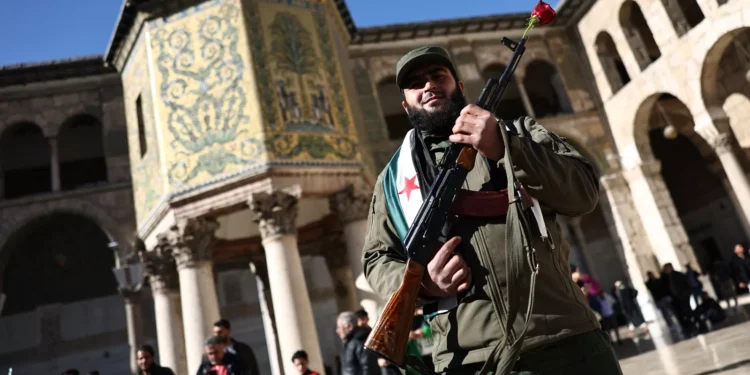 سوريا ما بعد الأسد.. العدالة المؤجلة تشعل الشارع من جديد