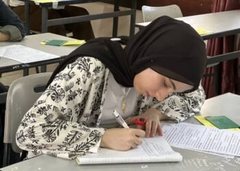 التوجيهي الفلسطيني… عندما يصبح الامتحان مرآة لأزمة التعليم