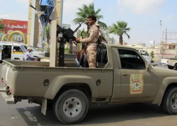 كيف بدلت فجر اليمن معادلة الميدان في أسبوعها الرابع؟