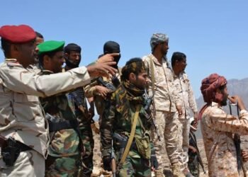 فجر اليمن تدخل مرحلة الحسم.. غارات على المخا واشتباكات لحج
