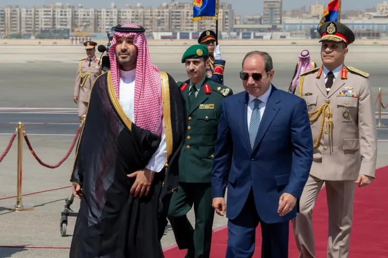 البرلمان المصري يقر تحركاً عسكرياً لدعم أمن السعودية